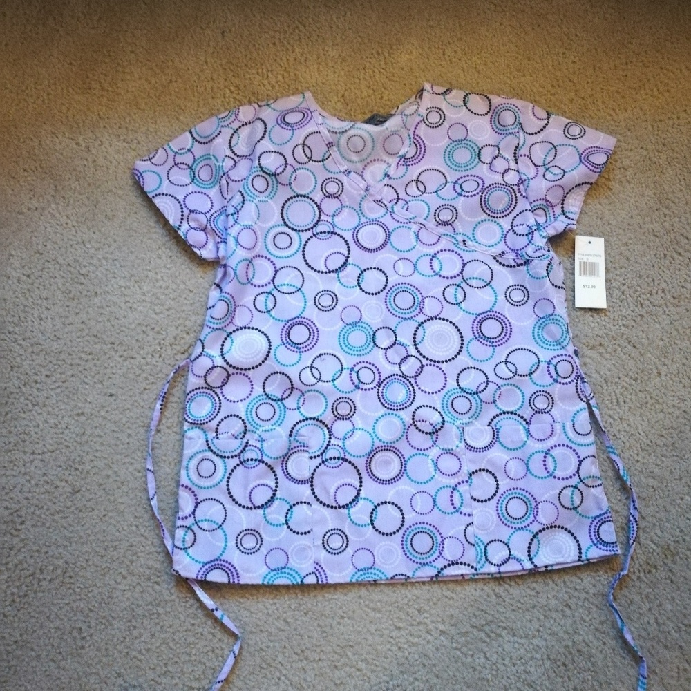 Scrubs top